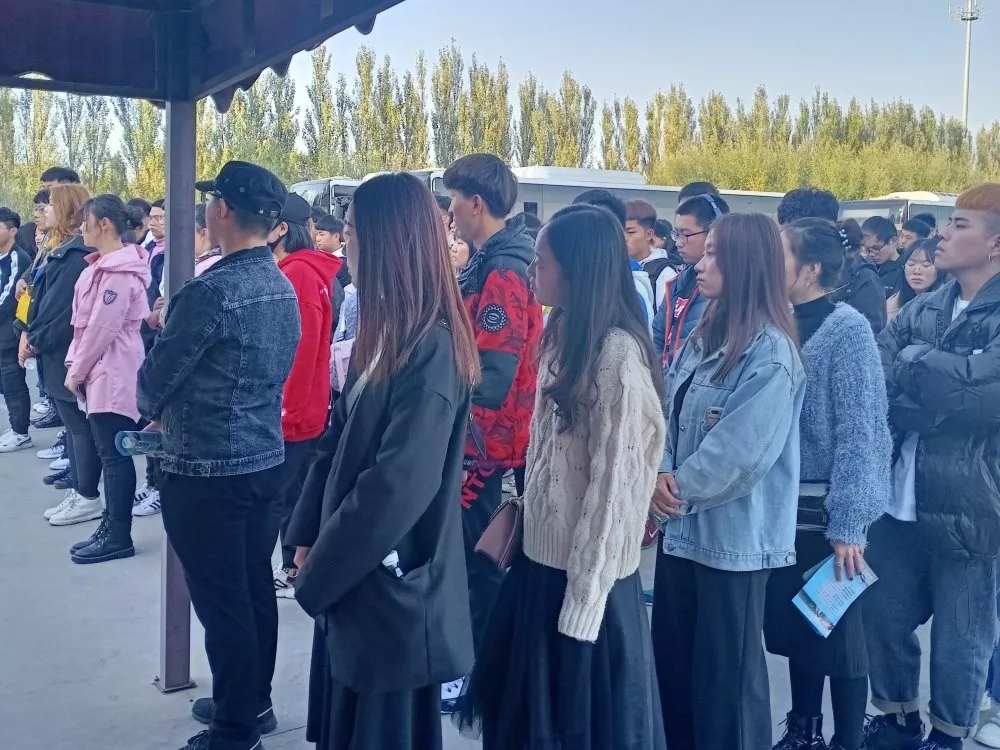 1592107398776551.jpg 640.webp (29).jpg