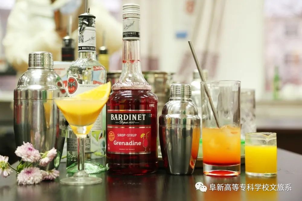 1642871763591945.jpg 技能大赛显身手 不负韶华展风采 (9).jpg