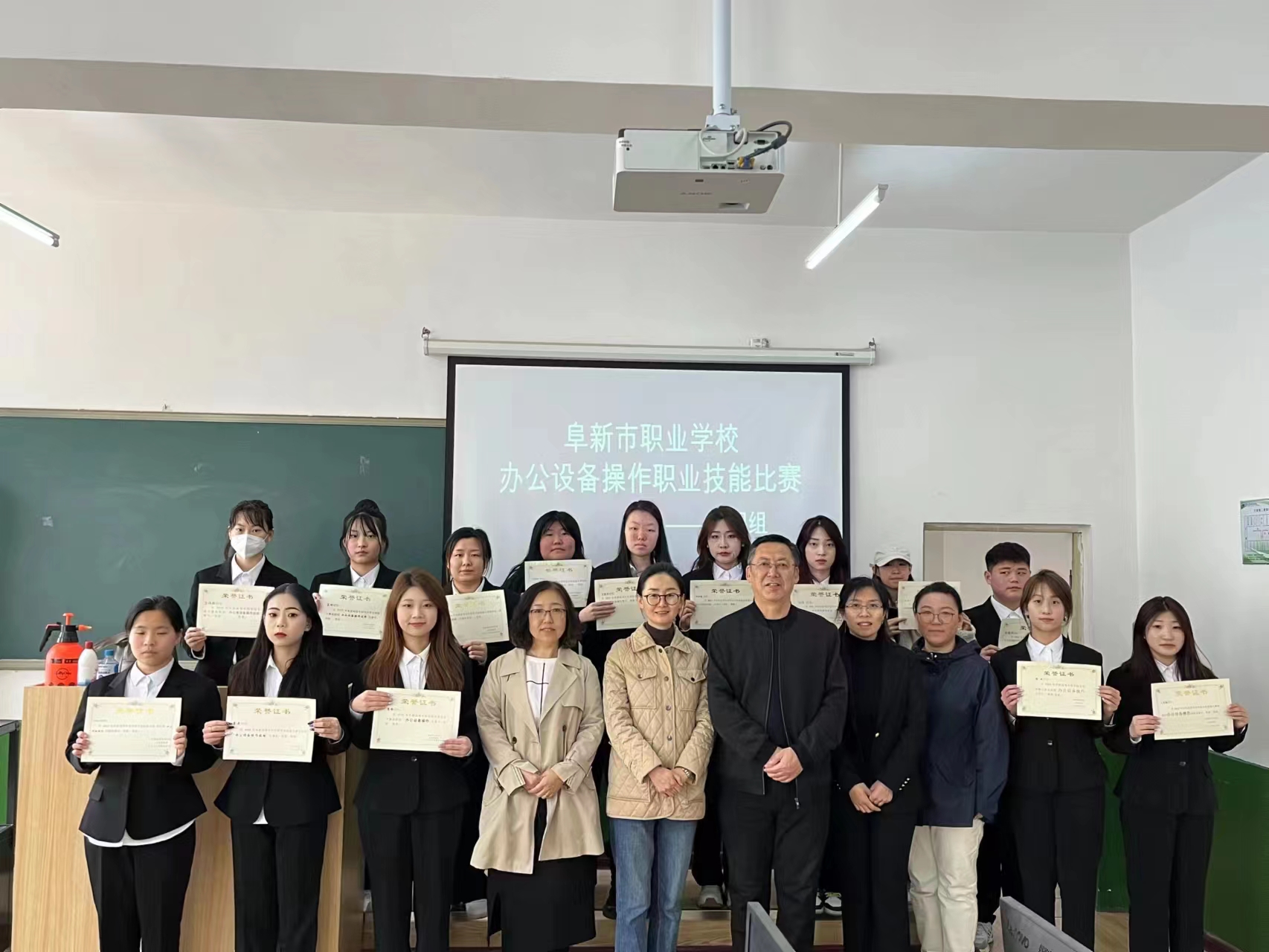 1681914598354797.jpg 微信图片_20230419220315.jpg