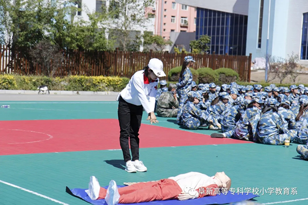 1640677449688809.jpg 640.webp (1).jpg