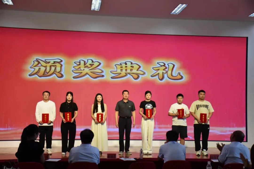 2024届beat365英国官网网站优秀毕业生代表